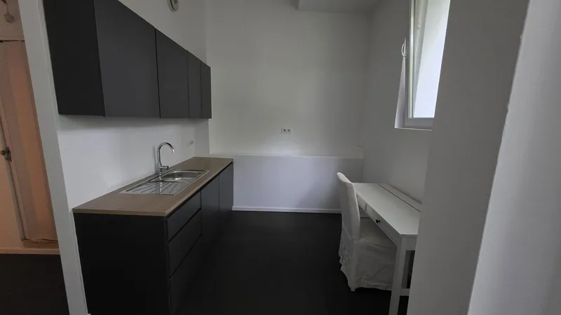 Moderne 1,5-Zimmer-Wohnung — photo 1